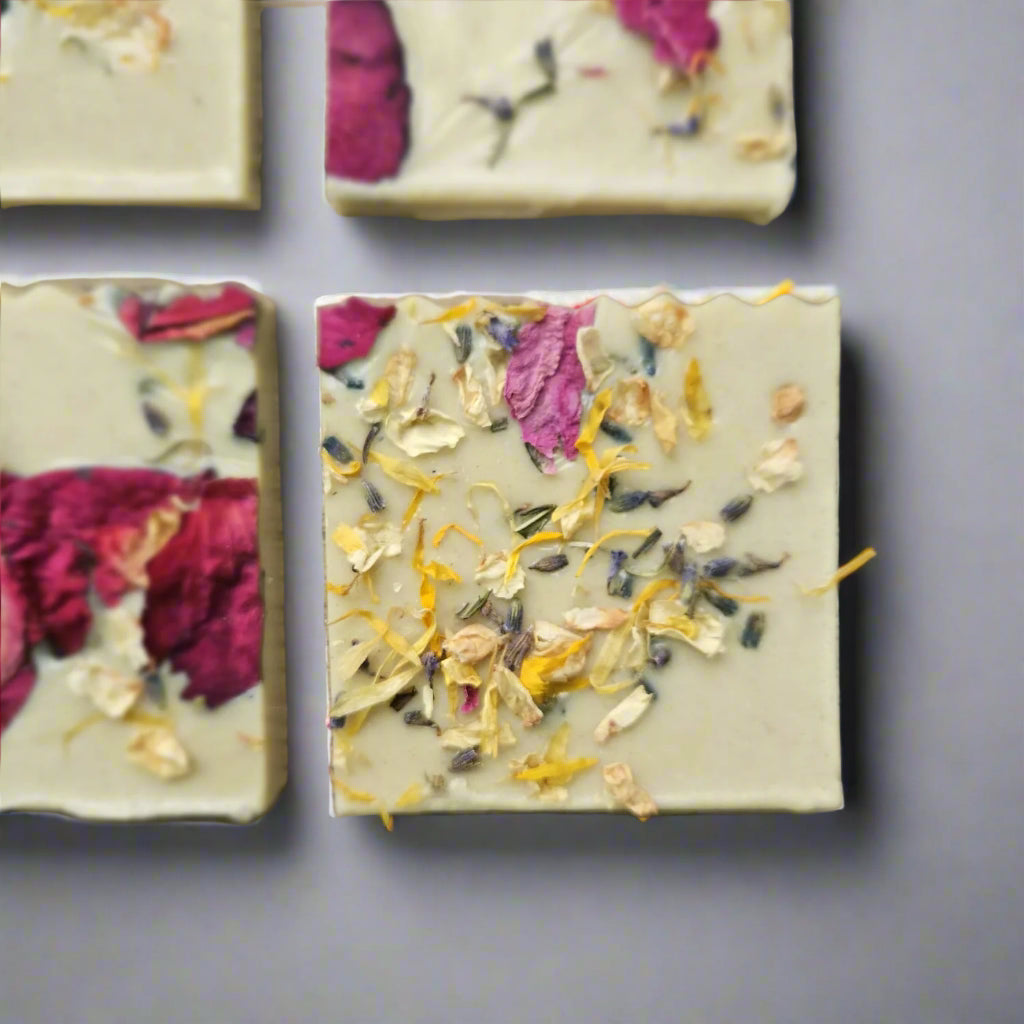 Garden Party | Goat Milk Soap Bar 50g | Normal to Oily Skin | Purifying, Balancing, Gentle Exfoliation