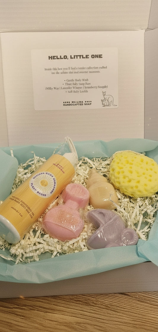 Little One Bath Time Gift Set | Baby Essentials Box